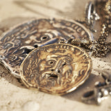 Francesca Amfitheatrof x ISSIMO The mouth of the truth golden pendant