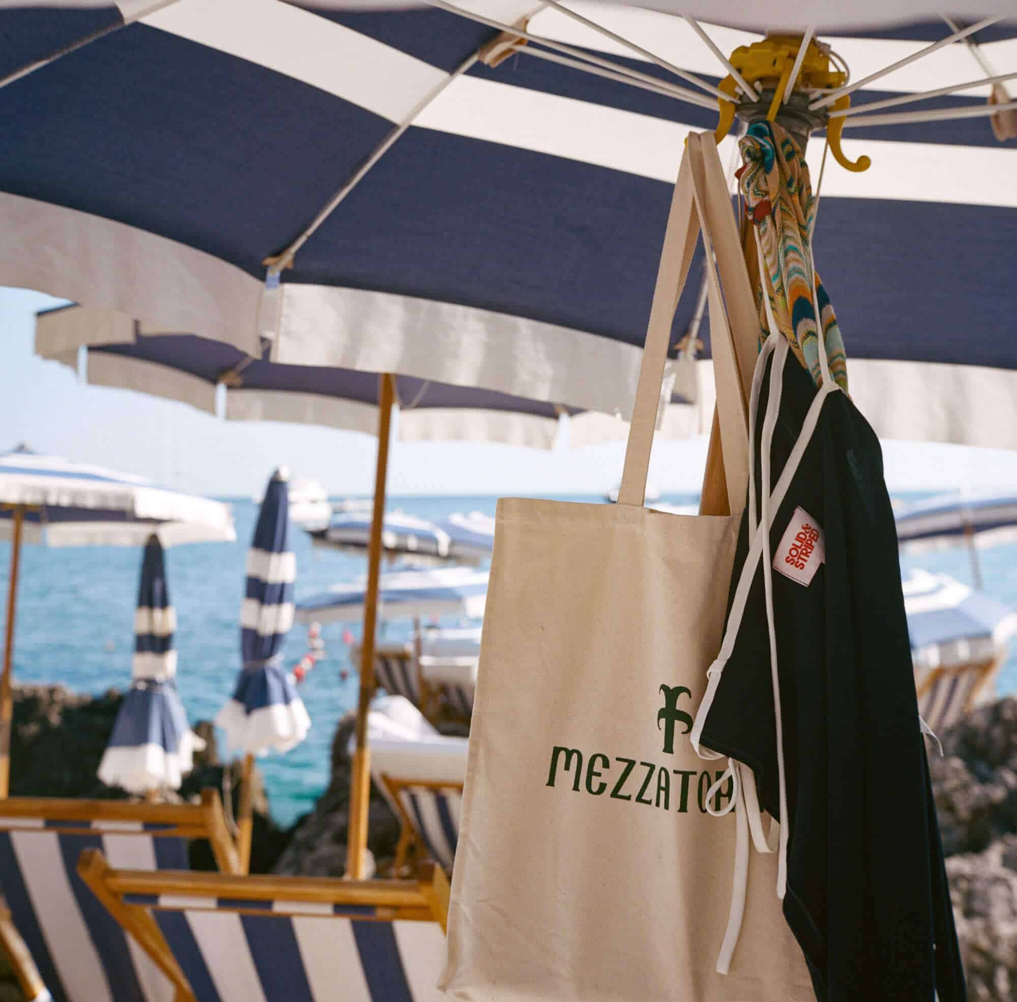ISSIMO Tote Bag Mezzatorre Logo