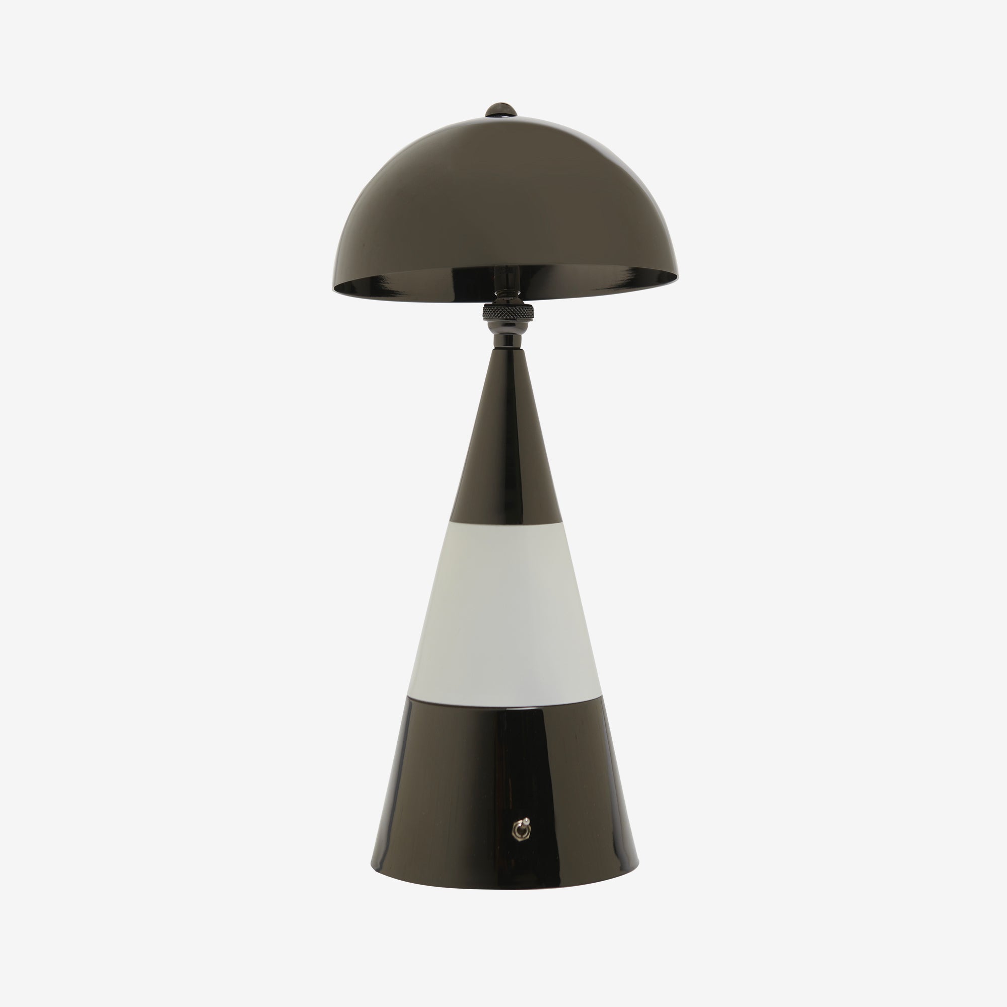 ISSIMO x Anna Lari Queen Black