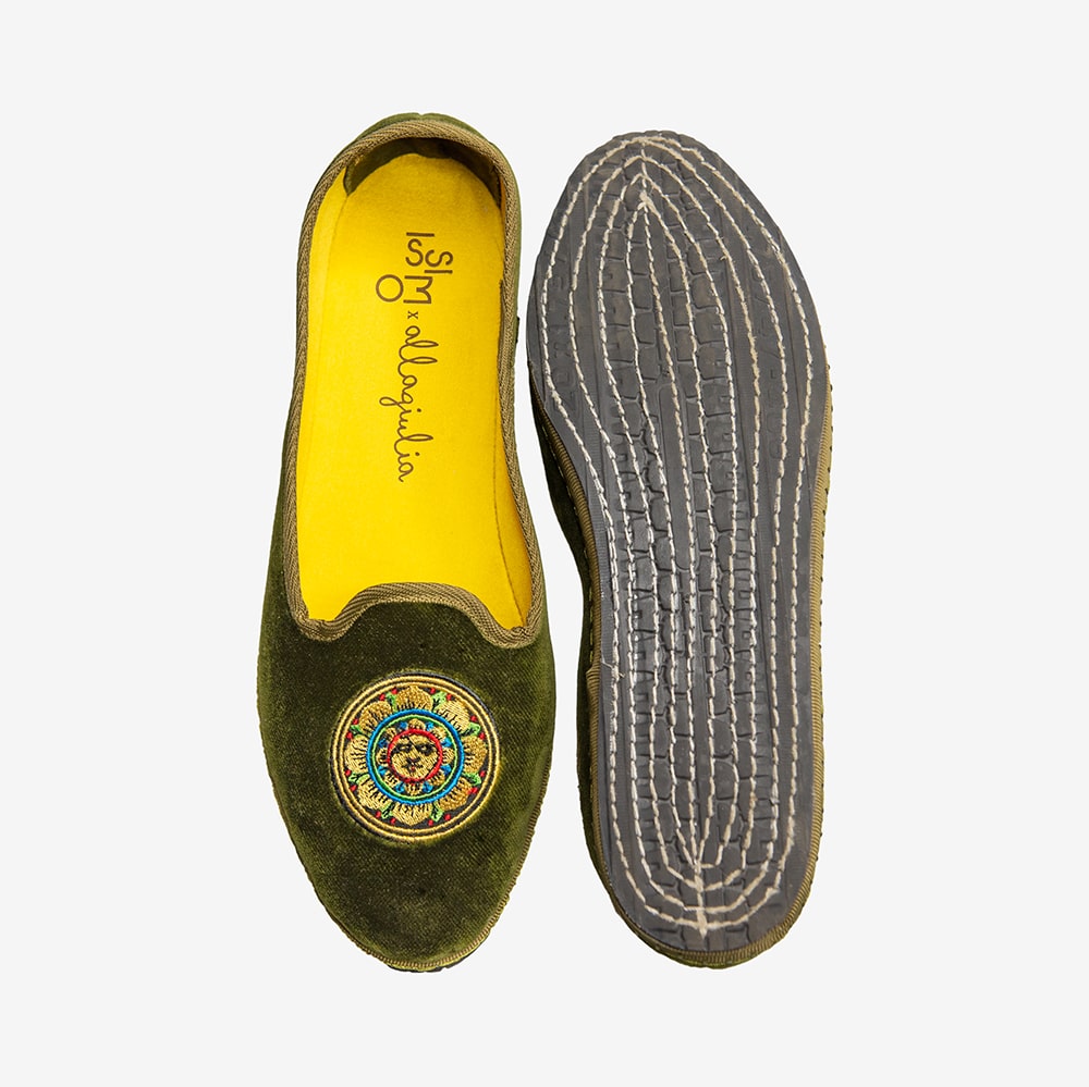 ISSIMO x Allagiulia Green Velvet Loafers with Embroidery
