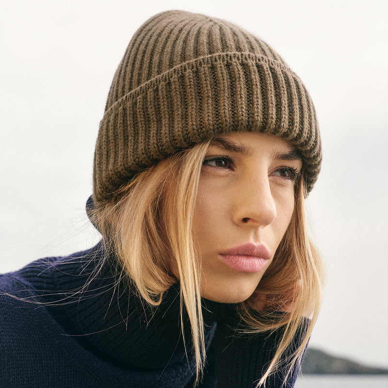 ISSIMO Cashmere Olive Hat