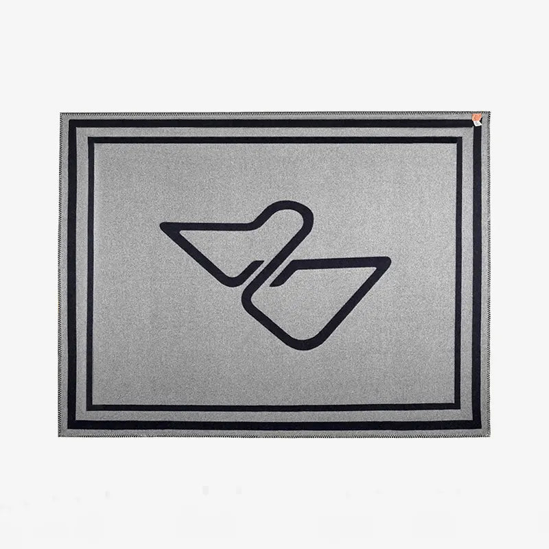 ISSIMO Il Pellicano Cashmere Blanket