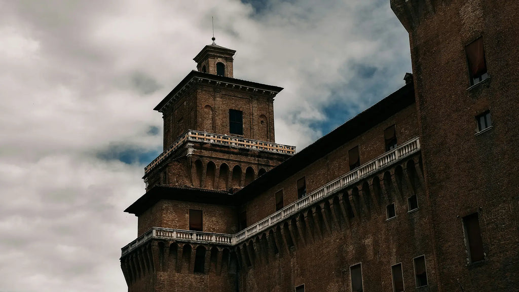 Emilia through the lens of architecture