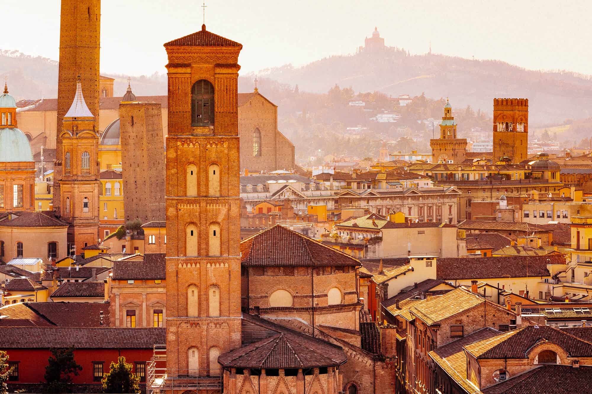 Bellini Travel's Guide to Bologna