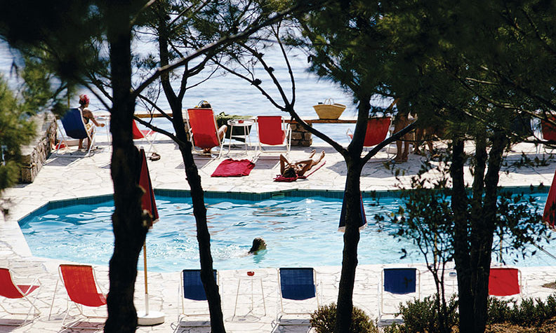 Slim Aarons: his Life and Hotel Pellicano Holidays