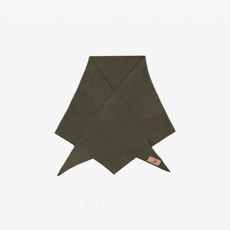 ISSIMO Cashmere Olive Triangle Scarf