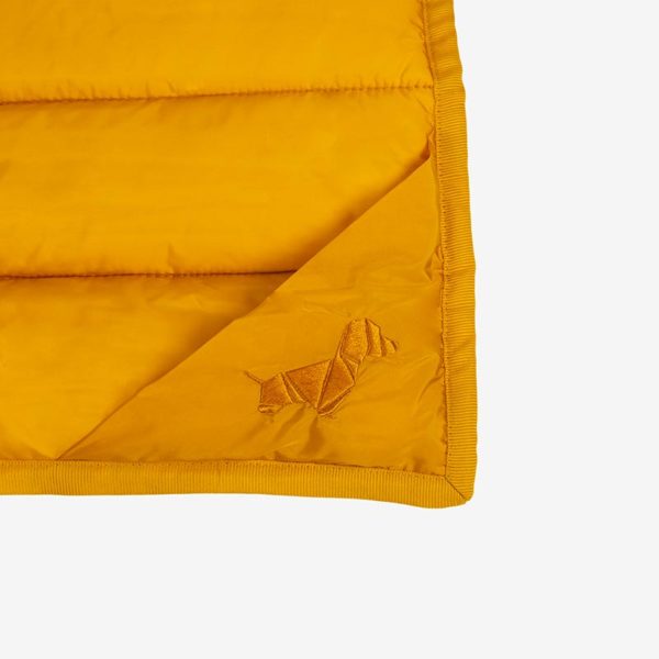 Issimo x Poldo yellow stripes dog bed, detail accessories CHICISSIMO