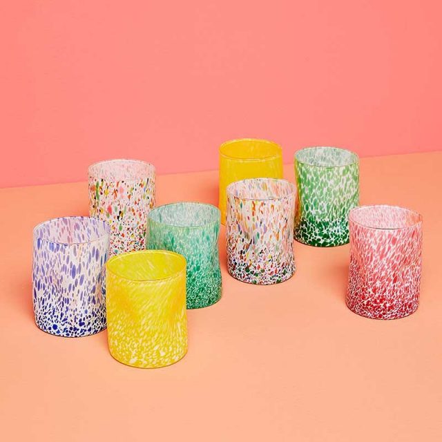 Staying hydrated over summer has never been so bellISSIMO! Discover all the @bitossihome blown glass tumblers, a beautiful addition on your Italian-inspired table settings.