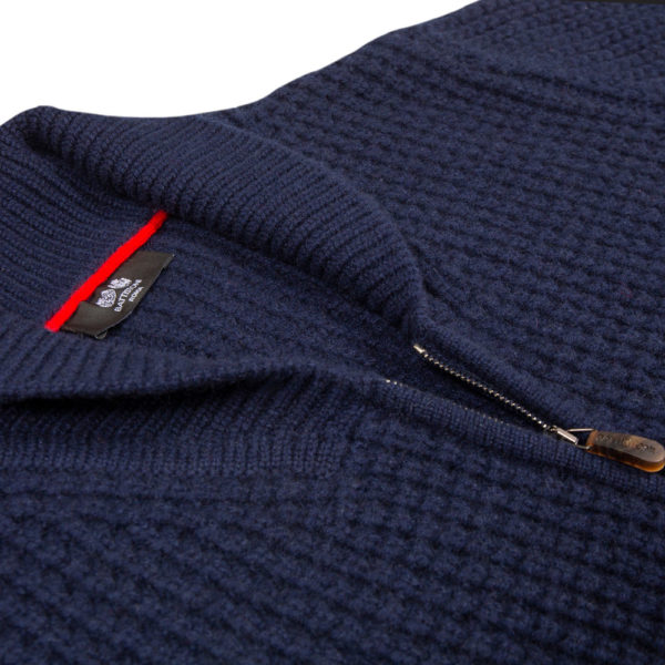 ISSIMO Friends Battistoni Cashmere Zipped Cardigan - Made to order Chicissimo Roman tailoring 100% cashmere. Made in Italy by hand. TIME OF REALIZATION: 20 DAYS.  THIS IS A MADE TO ORDER ITEM AND THEREFORE IS NOT REFUNDABLE. 1750 euros price