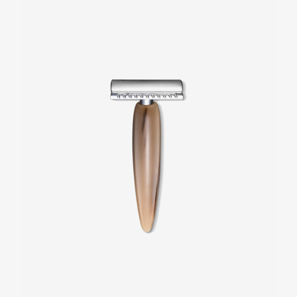 "The razor ""G. Leopardi"" is characterised by a hand-finished natural ox horn handle and is made of high-grade stainless steel, guaranteeing longevity for a lifetime."