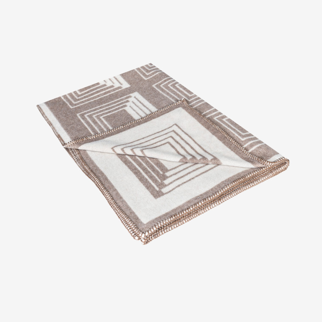 ISSIMO cashmere pantheon beige blanket, BELLISSIMO