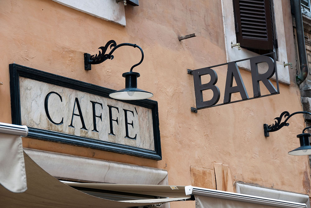 Caffeè near The Fontana dei Trevi , Rome, Italy