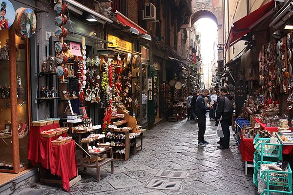 Via San Gregorio Armeno in the Neapolitan area of Spaccanapoli is the centre of presepi shopping.