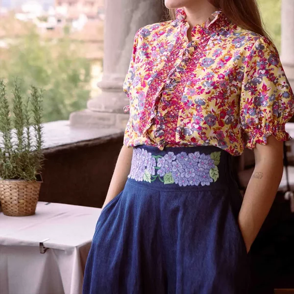 Loretta Caponi Donatella Long sleeve shirt radyy to wear issimo 2023 resort fashion woman