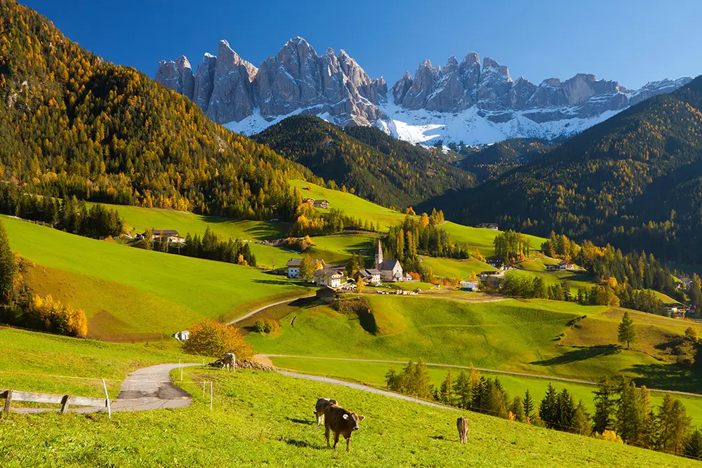 We're travelling in Italy, Sud-Tyrol, Dolomites